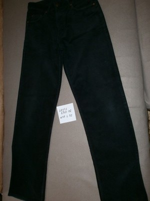 Spodnie sztruksowe czarne Levis 630 02 W31 L32.