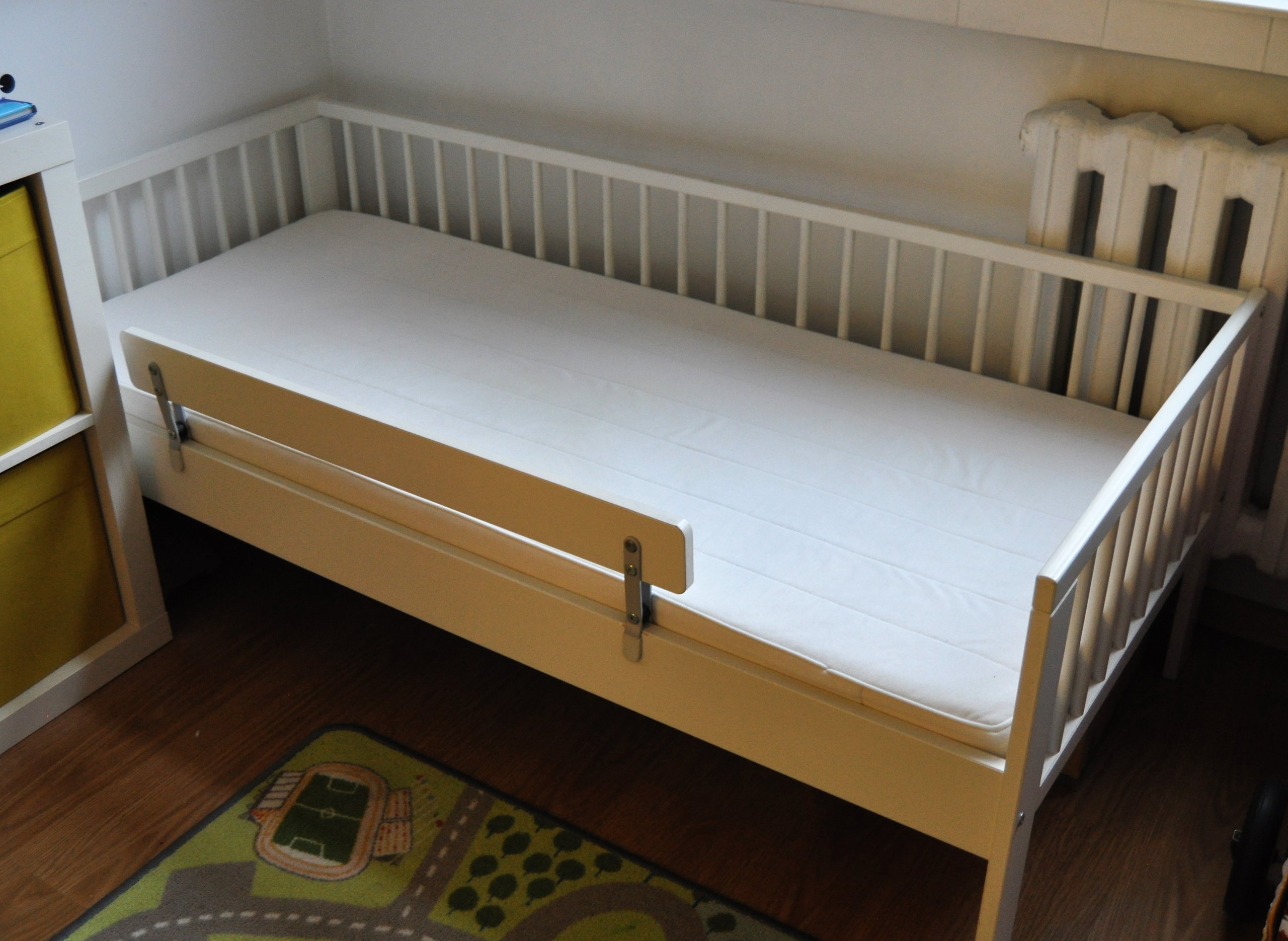 Łóżko dziecięce IKEA Gulliver + materac PILNE ! - 7065503245 - oficjalne  archiwum Allegro
