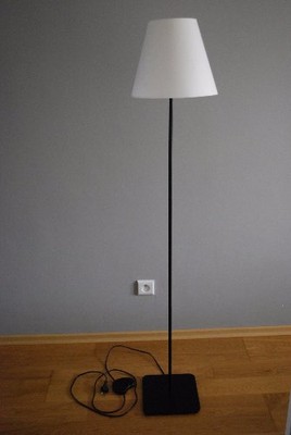 IKEA HEMMA lampa podłogowa czarna klosz biały - 6531885451 - oficjalne  archiwum Allegro