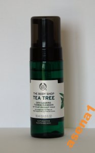 THE BODY SHOP_TEA TREE CLEARING FOAMING CLEANSER