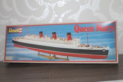 REVELL-LINIOWIEC PASAŻERSKI QUEEN MARY 1/570