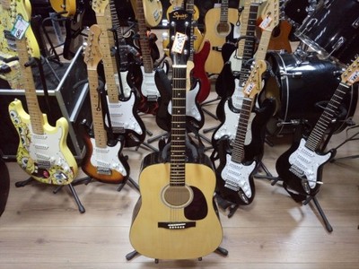 Gitara akustyczna Squier by Fender