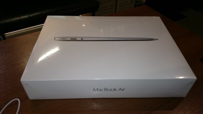 Apple Macbook AIR MMGF2ZE/A i5 8Gb 128Gb SSD 3lata