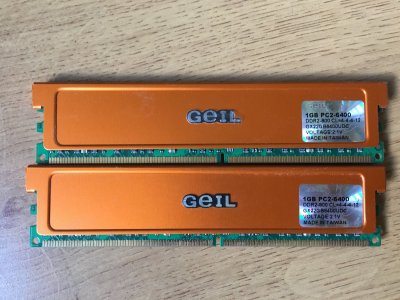 pamięć kości RAM 2x 1GB DDR2 800