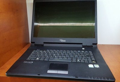 Laptop Fujitsu Siemens Amilo Li 1705 + 2 płyty gł.
