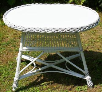 Piękny stylowy stół wiklinowy Stół ogrodowy Wiklin