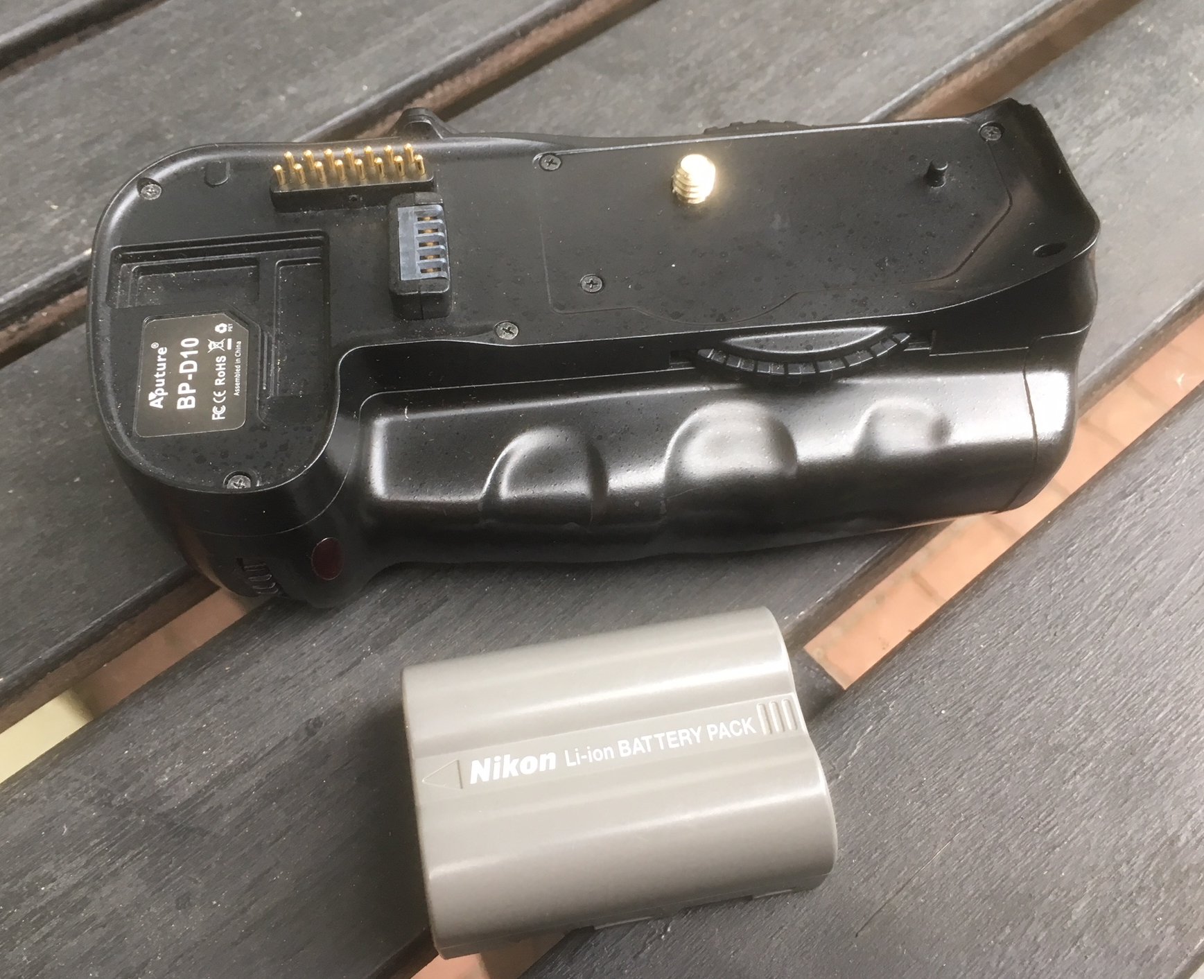 Grip Battery pack APUTURE BP-D10 Nikon D300 s D700