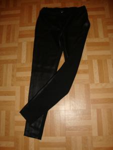 Spodnie legginsy ala skóra firmy Reserved roz 38