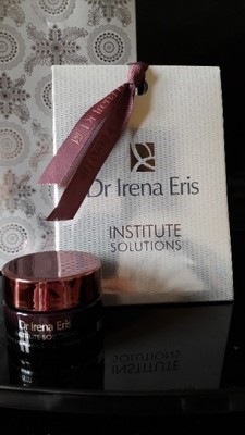 Dr Irena Eris Institute Solutions nowość krem witC