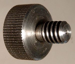 Aluminiowa śrubka 1/4 moletowana 8mm manufaktura