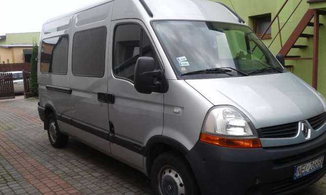 Renault Master 9 osobowy 