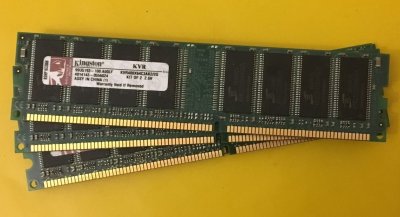 9] Pamięć 1GB DDR KINGSTON KVR400X64C3AK2/2G