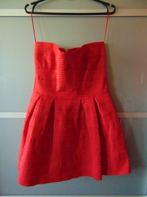 Czerwona sukienka Sinsay XL bez ramiączek - 6828276837 - oficjalne archiwum  Allegro