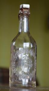 Stara butelka z browaru Radków