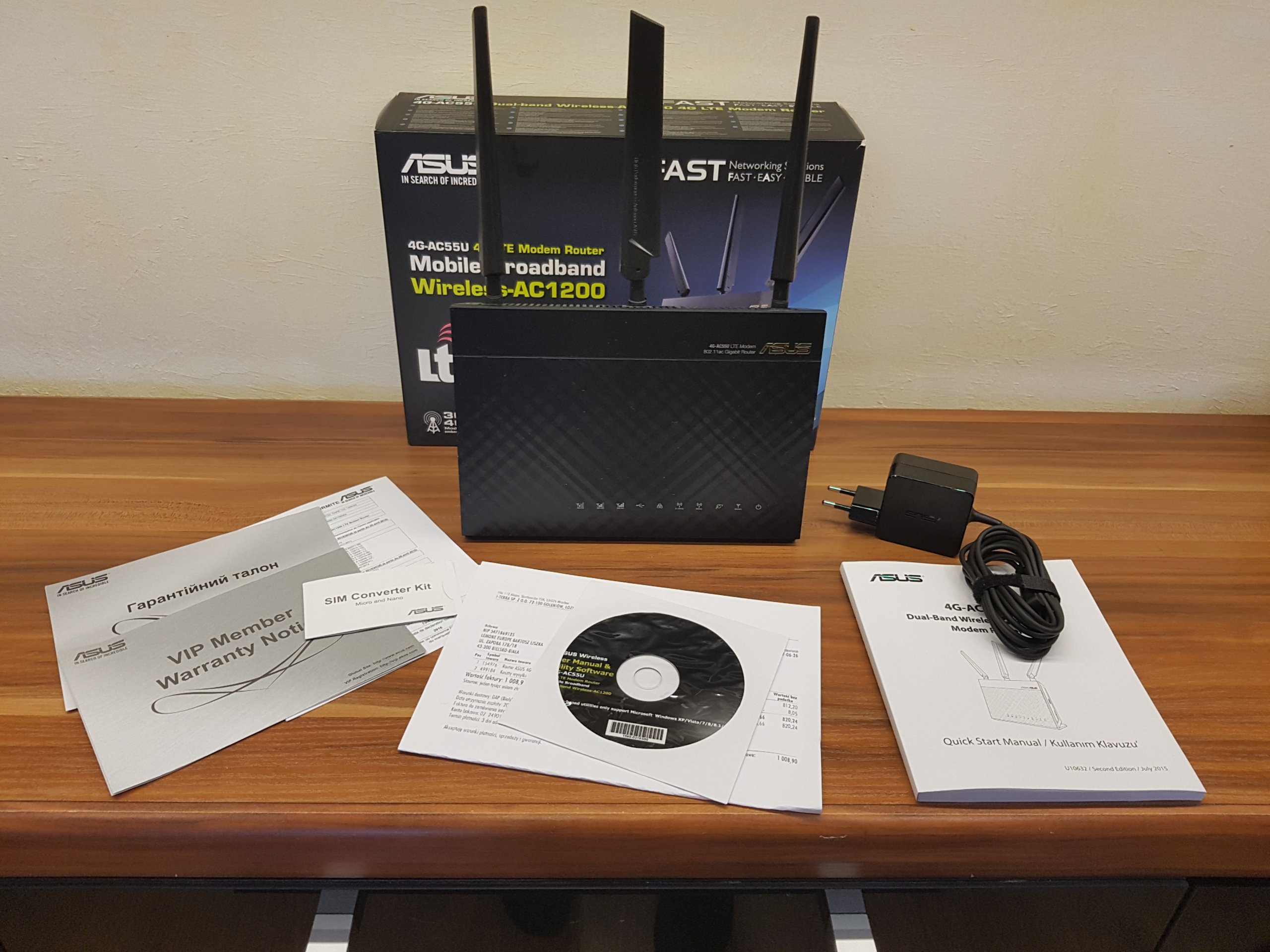 ASUS 4G-AC55U - router LTE, wifi 5 GHz i 2,4 GHz