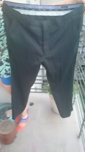 Eleganckie spodnie męskie Reserved jak nowe 2x47cm
