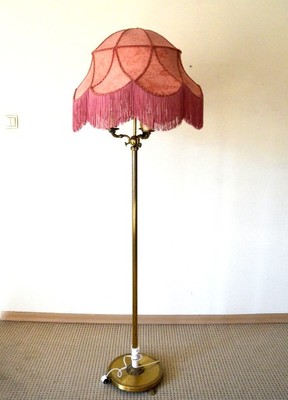 Duża lampa stojąca z początku XX w