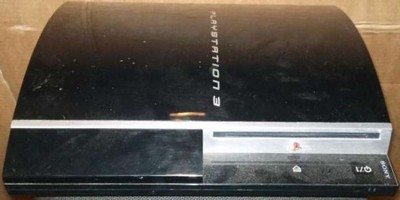 Konsola PS3 na czesci uszkodzona pudełko dysk