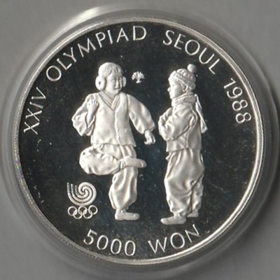 S8/  Korea / 5000 won / 1987 / Seul / srebro