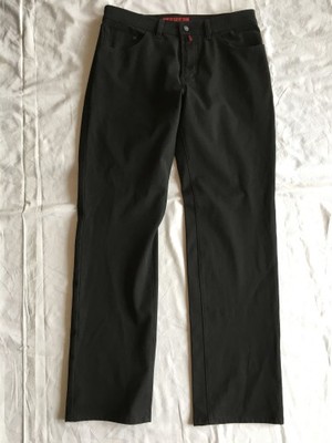 PIERRE CARDIN - super czarne spodnie jeans   34/34
