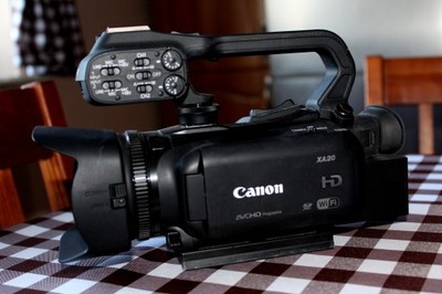 Kamera Canon XA20