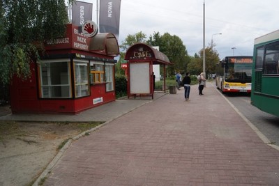 Kiosk handlowy przy przystanku MZK Gorzów Wlkp