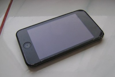 iPod A1213 8GB na części APPLE uszkodzony