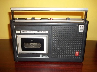 Magnetofon kasetowy Grundig MK 232 Automatic - 6717750619 - oficjalne  archiwum Allegro