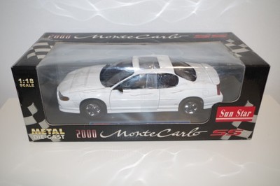 Chevrolet Monte Carlo SS 2000 Sun Star 1:18