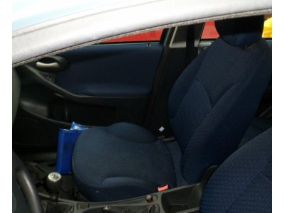 Fotel prawy siedzenie kierowcy Fiat Stilo 5D niebi
