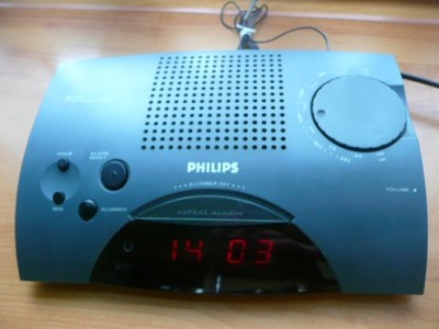 radiobudzik, radio z zegarem PHILIPS AJ3150