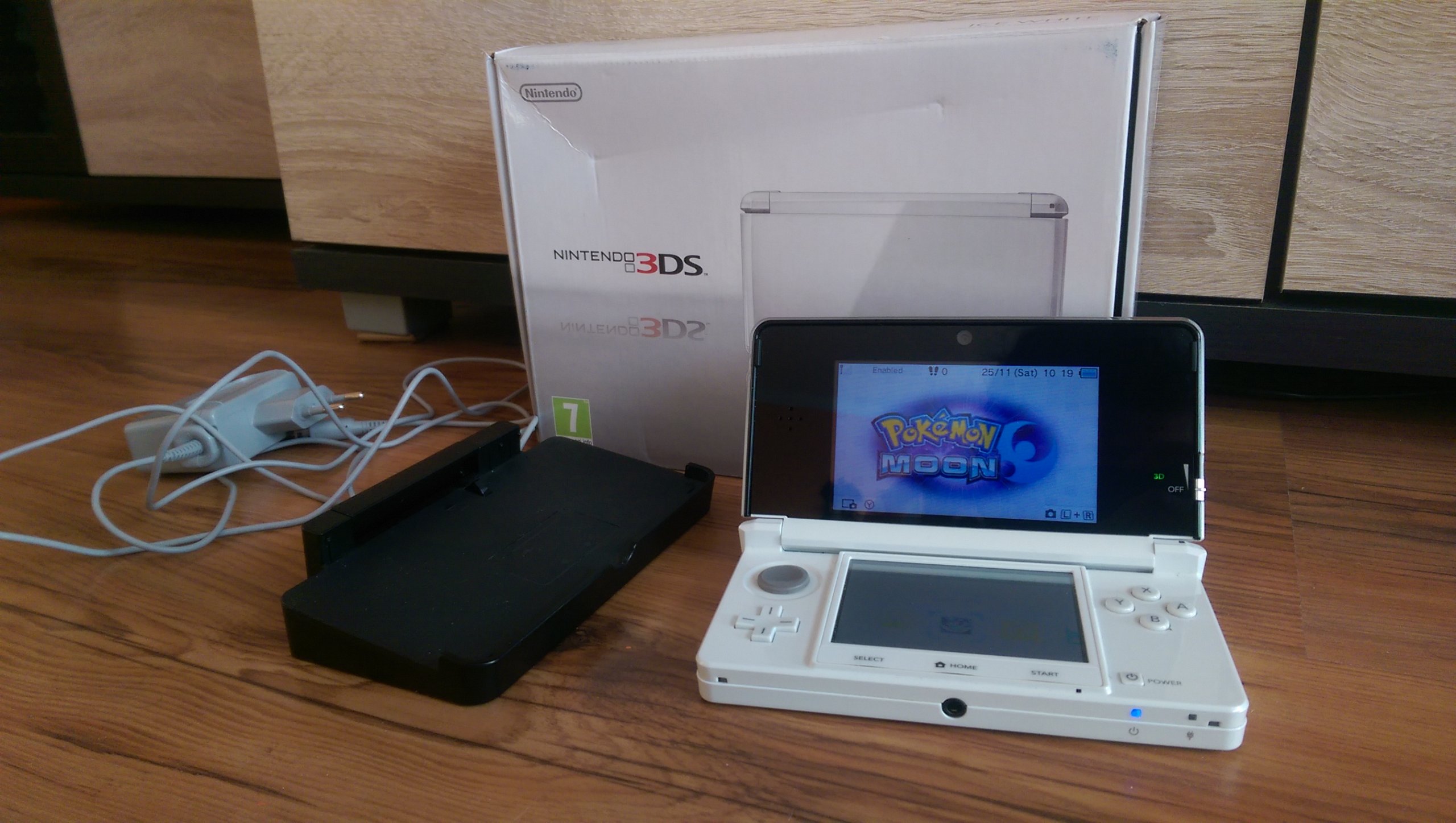 Nintendo 3DS biały pudełko gwarancja bdb stan