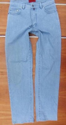 E17_świetne jeansy markowe PIERRE CARDIN_31/34
