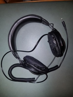 Słuchawki nauszne Audio Technica ATH m20