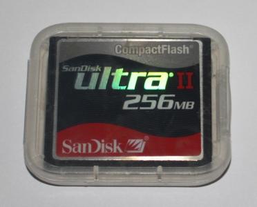 Karta CF SanDisk Ultra II 256 MB
