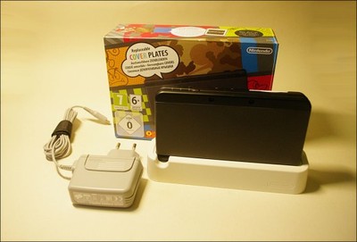 Konsola Nintendo NEW 3DS N3DS + akcesoria i gry GW