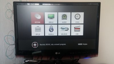 Telewizor + monitor LG M2262D - 6312290778 - oficjalne archiwum Allegro