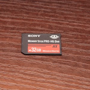 sony memory stick PRO-HG duo 32 GB