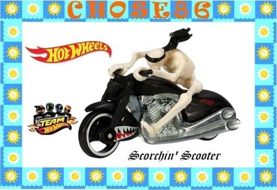 HOT WHEELS MOTOR MOTORY SCORCHIN SCOOTER X2075