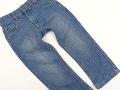 26017 GEORGE *Klasyczne jeansowe spodenki* 110
