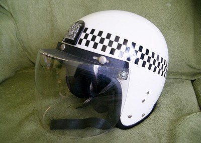 METROPOLITAN POLICE - kask motocyklowy policyjny - 6860846507 - oficjalne  archiwum Allegro