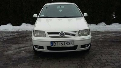 Volkswagen Polo 1,4 benz 100 KM 74 kw 2000r 196tyś