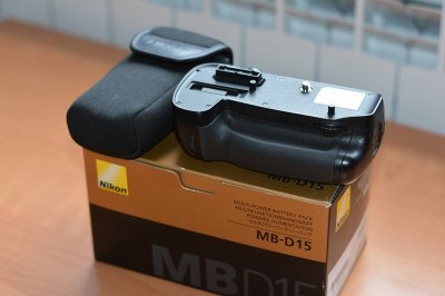Grip Nikon MB-D15 D7100 D7200 Oryginał!