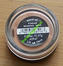 Bare Escentuals Tinted Mineral Veil puder 0,57g