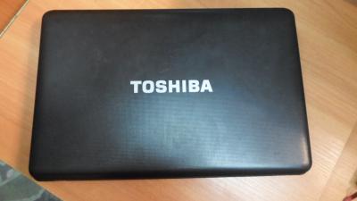 Laptop TOSHIBA i3, 320 GB