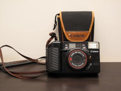 Kultowy kompakt Canon AF35M II 38/2.8 Street photo
