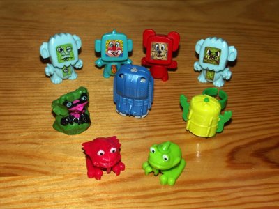 Zabawki Z Kinder Niespodzianki Roboty I Psikajace 6508881609 Oficjalne Archiwum Allegro