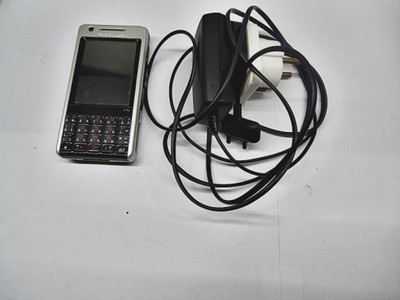 Sony Ericsson P1i W Zestawie Z Ladowarka 6742010257 Oficjalne Archiwum Allegro