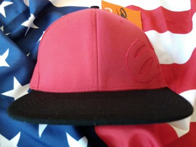 NIKE 6.0 FULLCAP ONE SIZE USA STYLE RED HIPSTER %