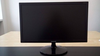 Monitor PC Samsung S22D300 22 Cale